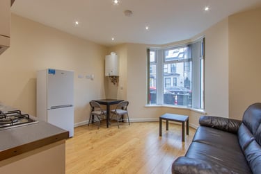 1 bed house, Northcote Street, Plasnewydd, Cardiff, CF243BH - Image 2